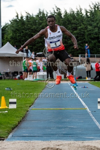 SIAB23-528818 - Field Male Set Two