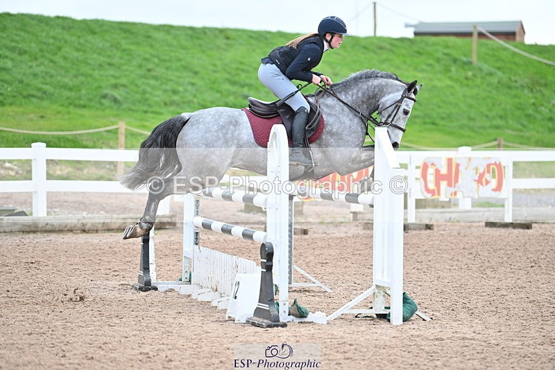 231119A-113006-05423 - Sun Cls 5 Newcomers & 1m Open