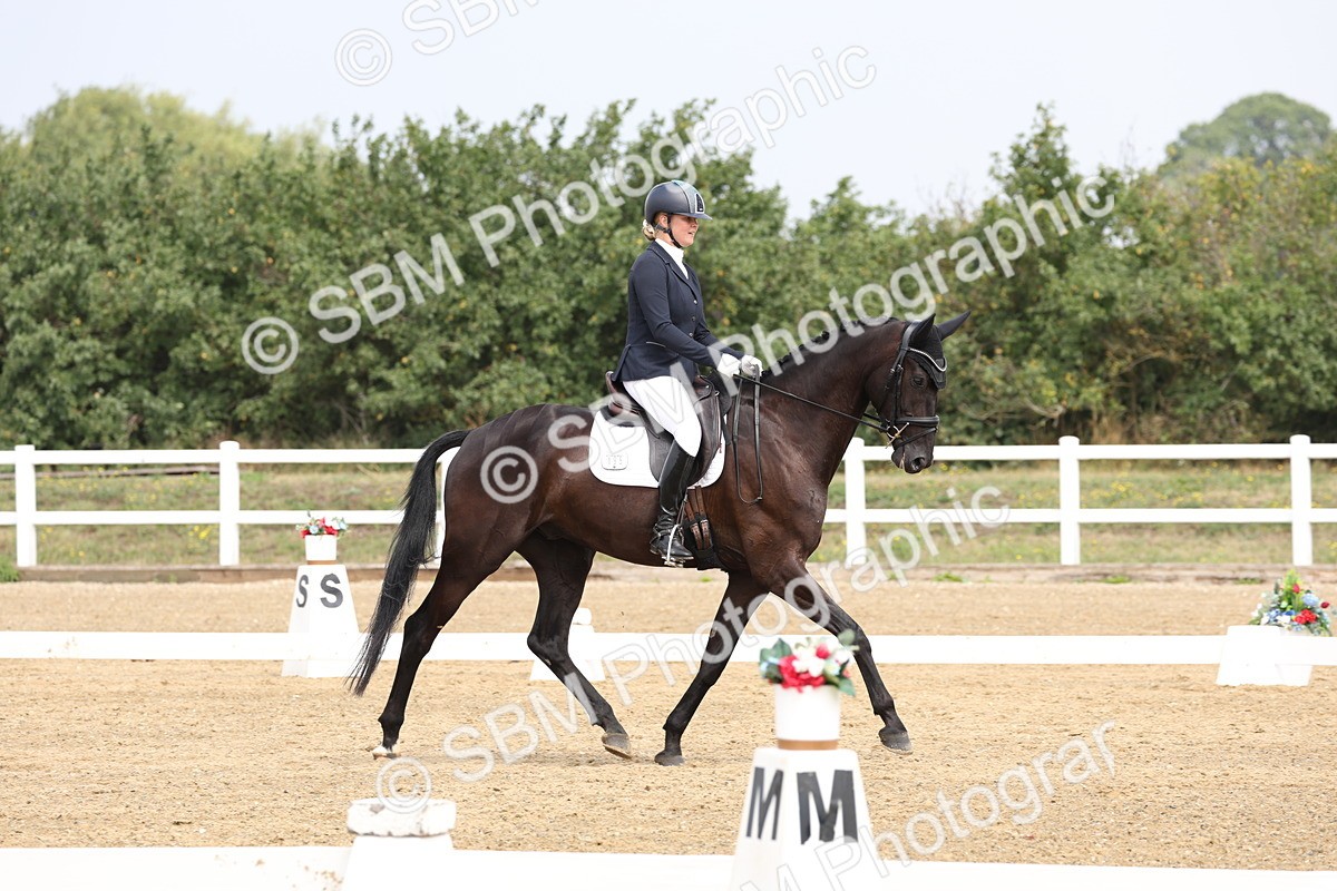 SBM_006198 - Class 6 - novice 6 - 11.50-12.46