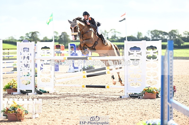 240912A-153839-02343 - Cls 6 National 1.40m Open