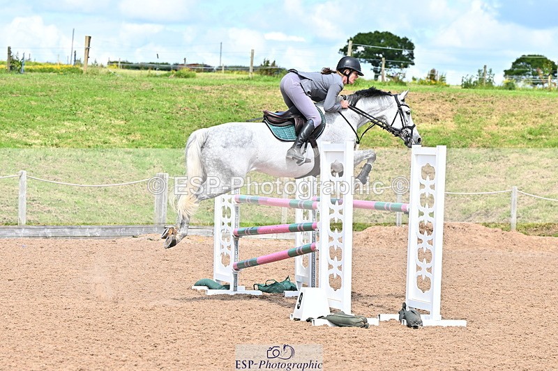 240608A-153943-02920 - Cls 6 National 1.30m Open