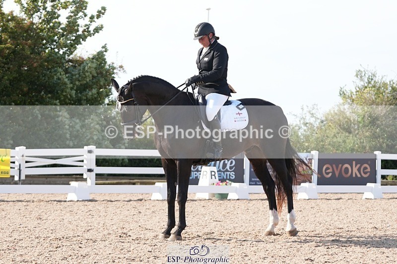 250906-162808-05052 - 123-Sam.YorkOakring.Santino