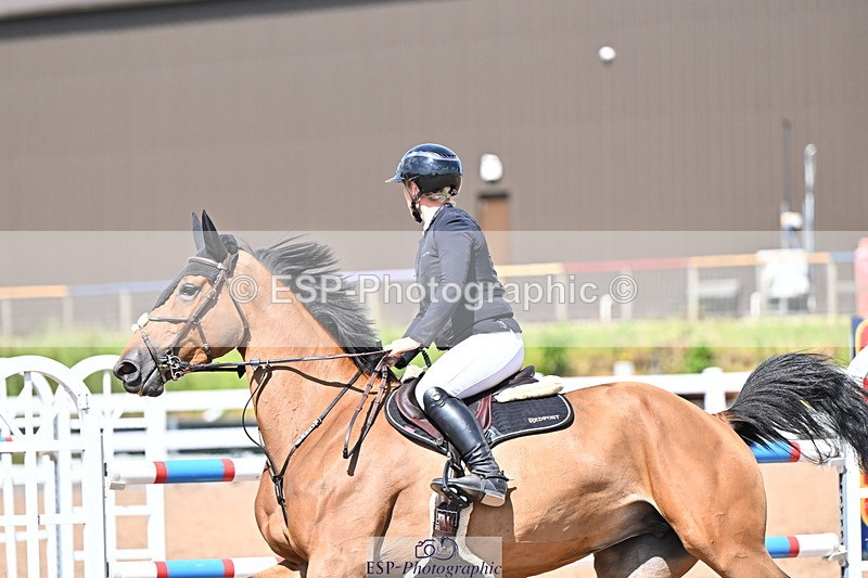 240619A-152518-00796 - Cls 5 Snr Foxhunter and 1.20m Open