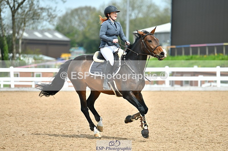 230504A-124651-01402 - Cls 3 85cm Amateur Quali