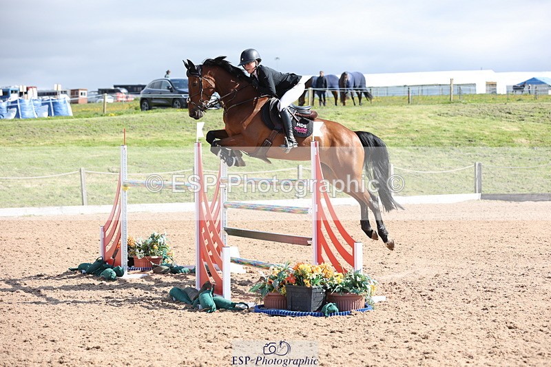 240419A-103100-06072 - Cls 2, 2 Star Small Tour 1.30m