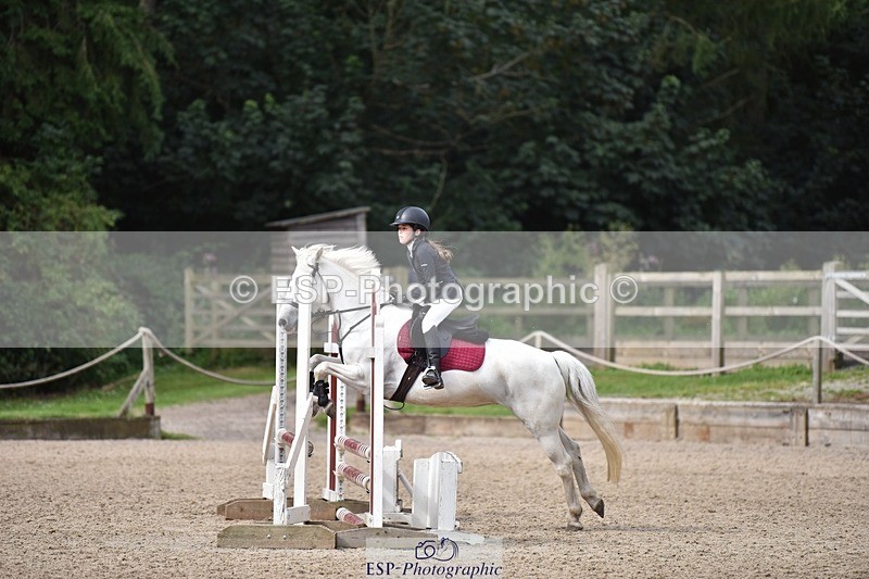 240802-100450-00699 - 70cm Round 1