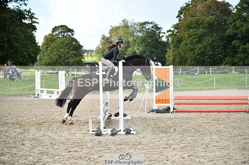 251004A-150859-01688 - Classes 8 & 9 70cm