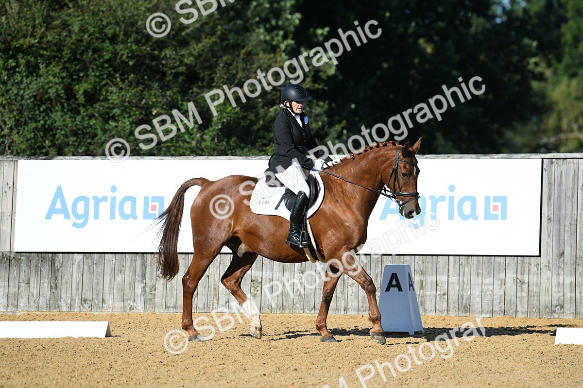 SBM_02130 - D7 Small Tour Championship Prelim 1