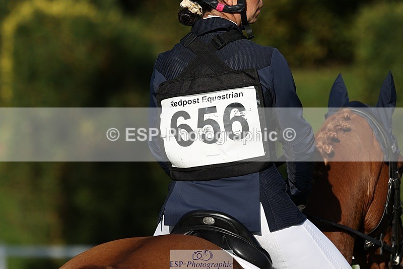 231022-103213-24592 - 656-DUNARD.RED.KNIGHT-Naomi.Watkins-TrotUp+SJ