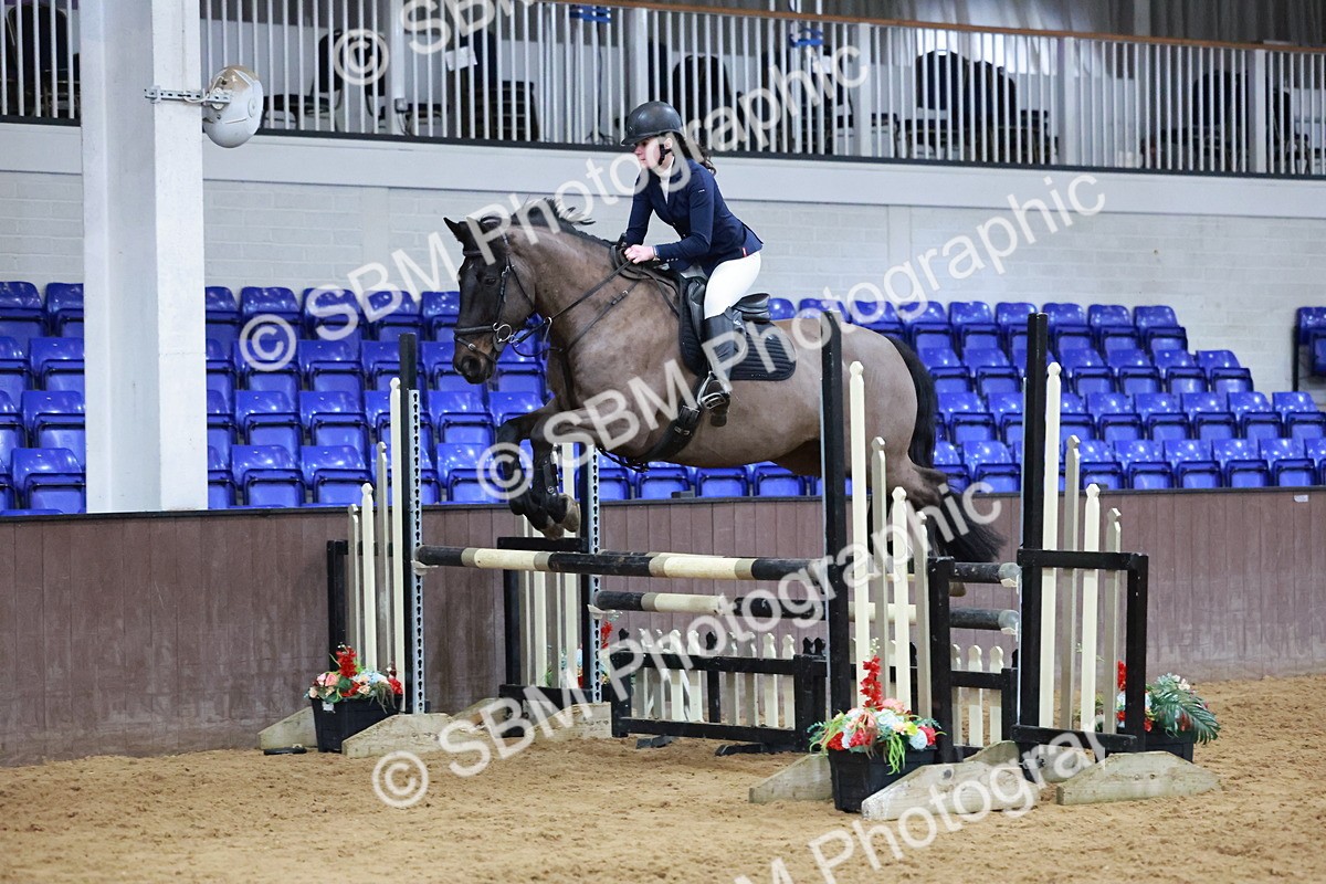 SBM_007767 - Class 24 - Nupafeed Supplements Senior Discovery/ 1m Open