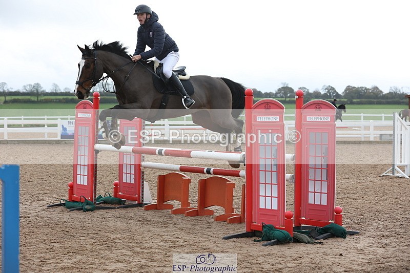 231112A-120221-03923 - Cls 18 Discovery & 1m Open