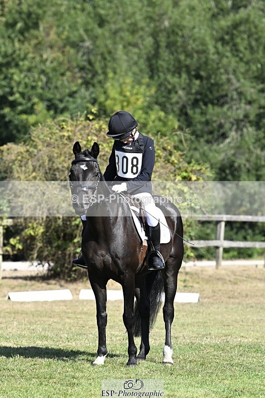 250822A-102250-20229 - DR 10.00 to 11.00