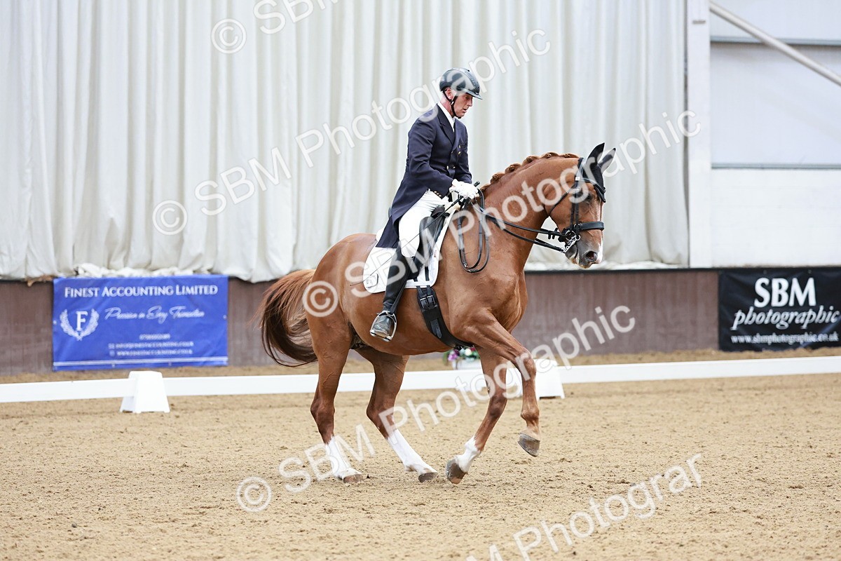 SBM_015735 - Class 5 - FEI INT II - 15.48-17.00