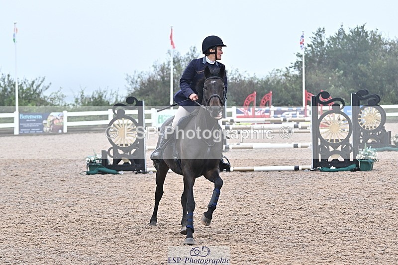 241006A-104256-06242 - Cls 24 95cm Nat Am Quals