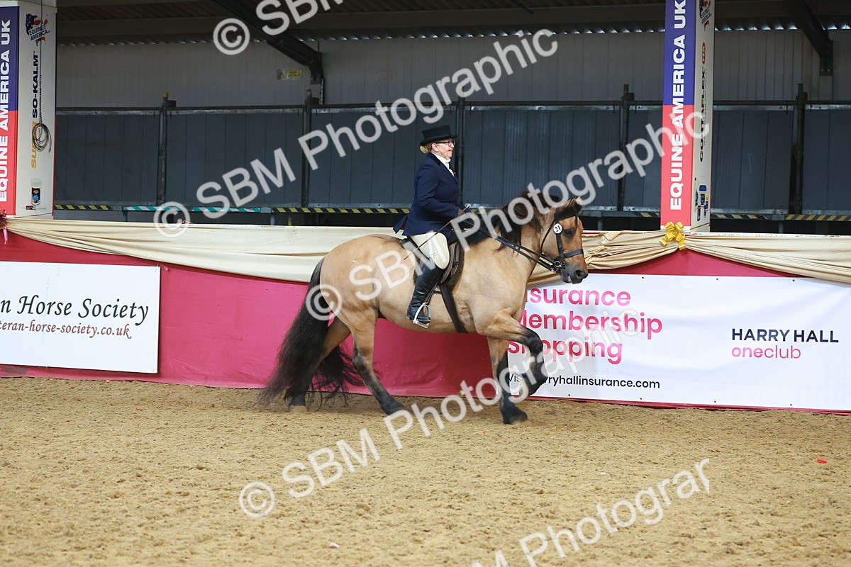 SBM_17713 - Class 952 - M&M Ridden Supreme Final