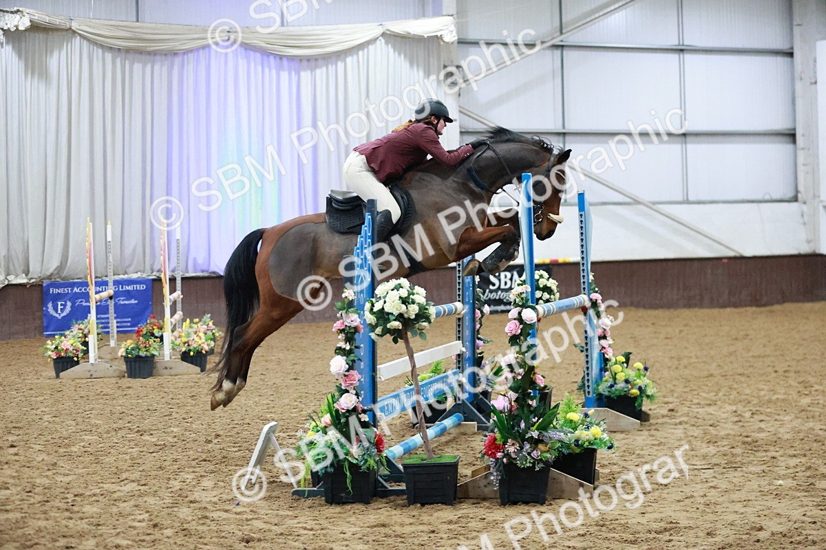 SBM_004511 - Class 17 - Senior Newcomers - 1.10m