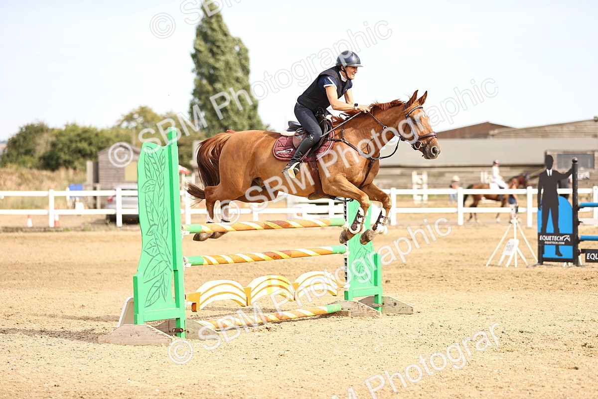 SBM_001660 - Class 6 - Senior Newcomers 1.10m