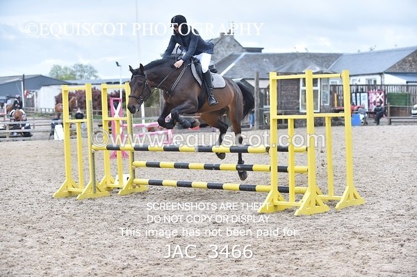 JAC_3466 - CLASS 4 Senior BritiNovice/ 90cm Open