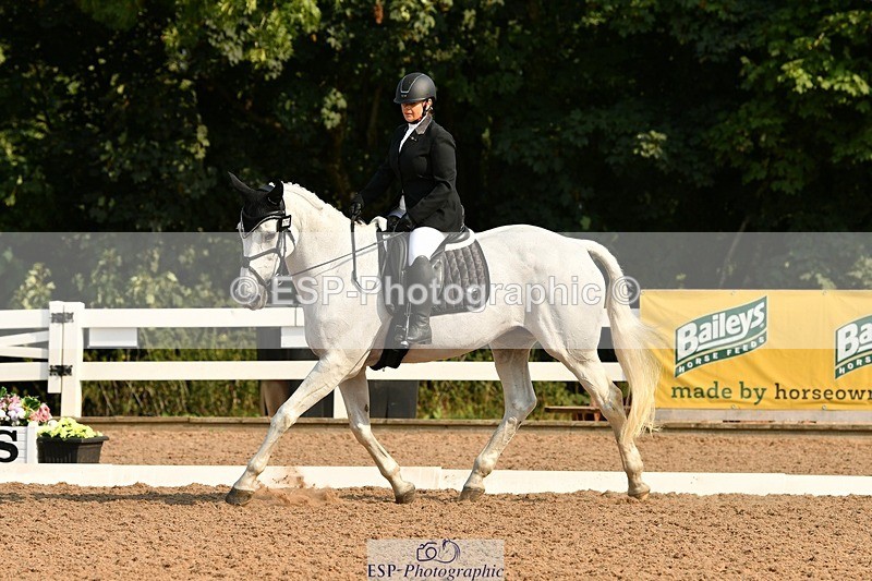 250817-095100-07610 - 179-Kate.WilliamsGhyllwood.April.Moment