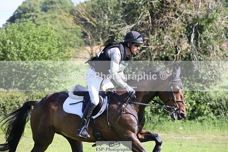 240525-094009-11875 - 303-KILLEENHOUSESTUD_OBOS_16-Tom_D_Crisp