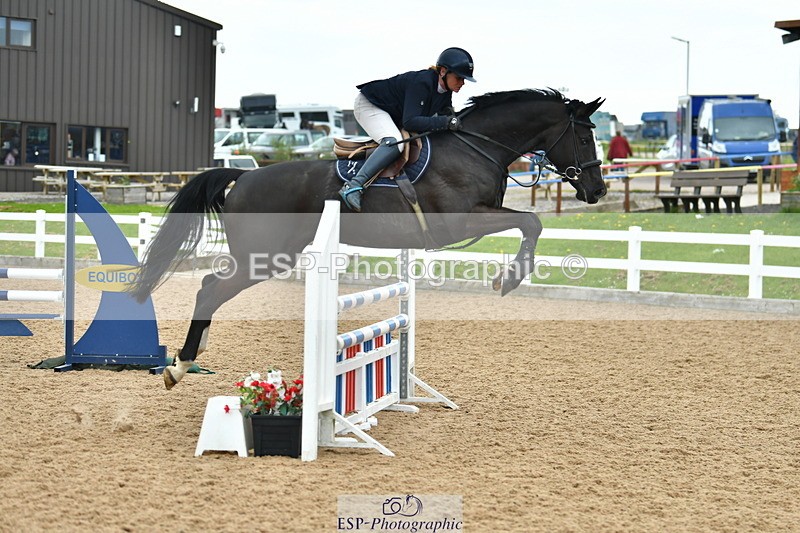 230504A-133759-01934 - Cls 4 95cm Amateur Quali