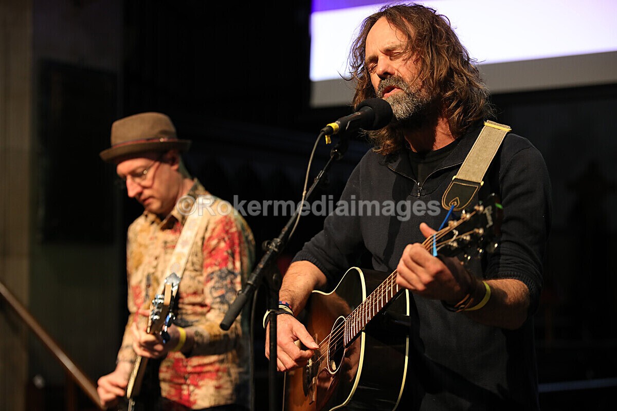 FOLK N BLUES-241 - FOLK and BLUES SEPT 2022