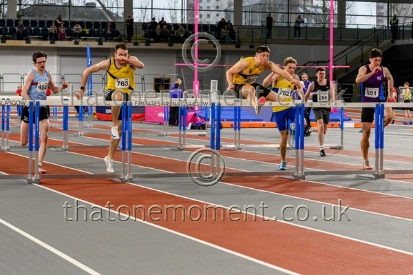 SenInd26-918244 - Track Male Set One