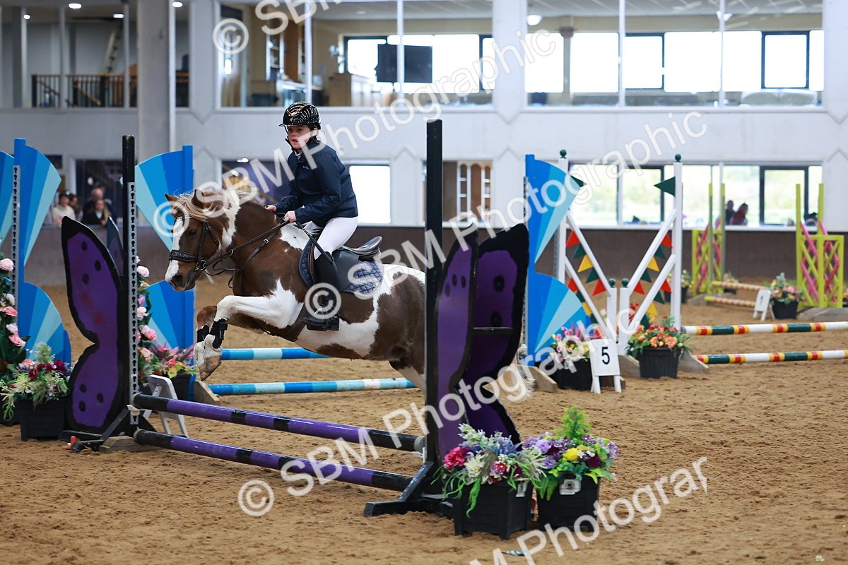SBM_001630 - Class 3 - Horse & Hound (60cm)