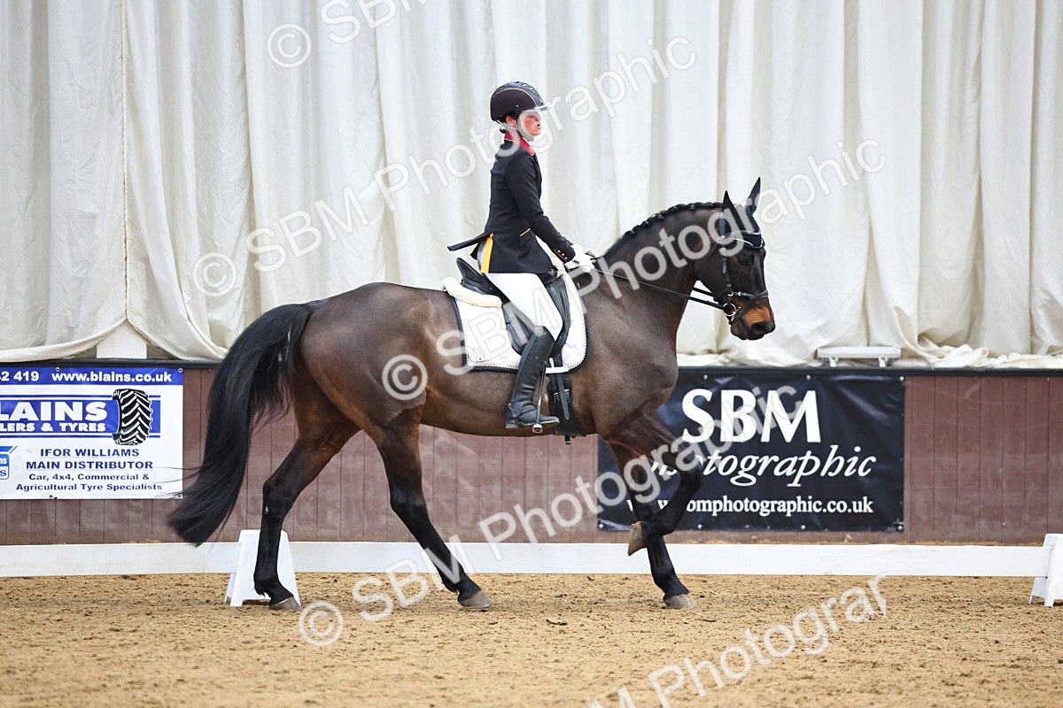 SBM_008697 - Class 25 - Advanced medium 6