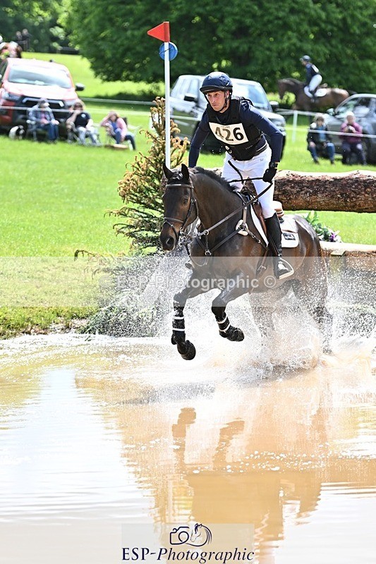 240526-114210-20655 - 426-VISCOUNT_VIKTOR-Tim_Price