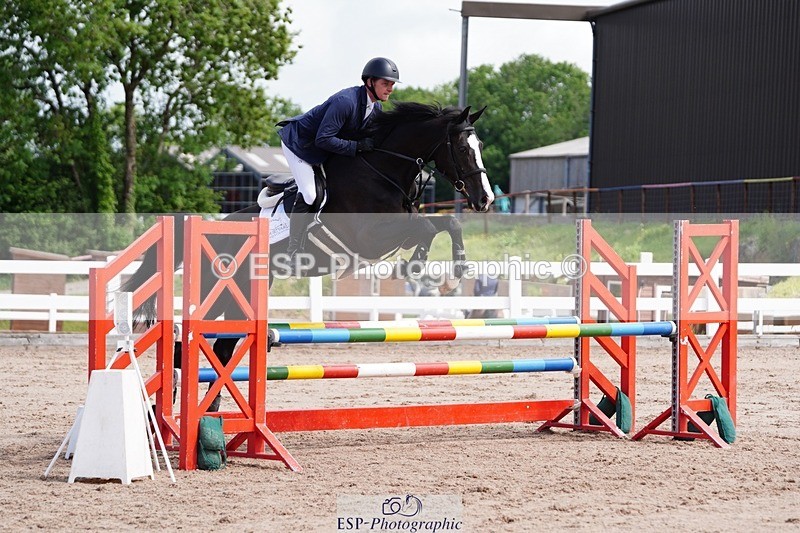 250525-105140-09178 - Cls 32 A&B Snr Brit Nov & 90cm Open