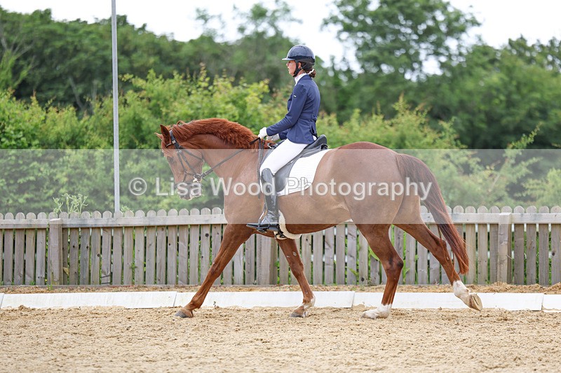 3E7A1077 - Class 8: Medium 1 2024