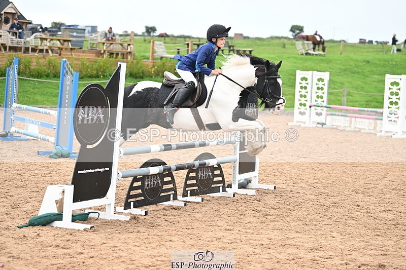 240907A-124144-01724 - Cls 3 Pony Medium Team 80cm & 90cm