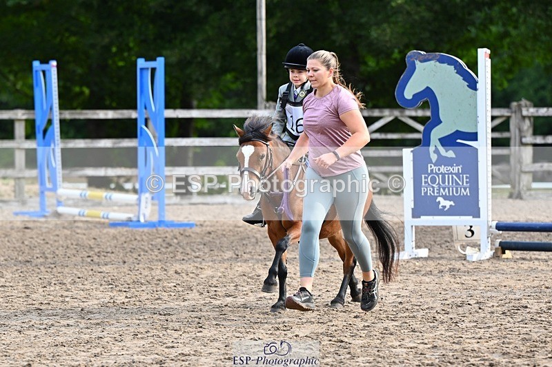 250820A-083554-00154 - Round 1, Start to 9am Break