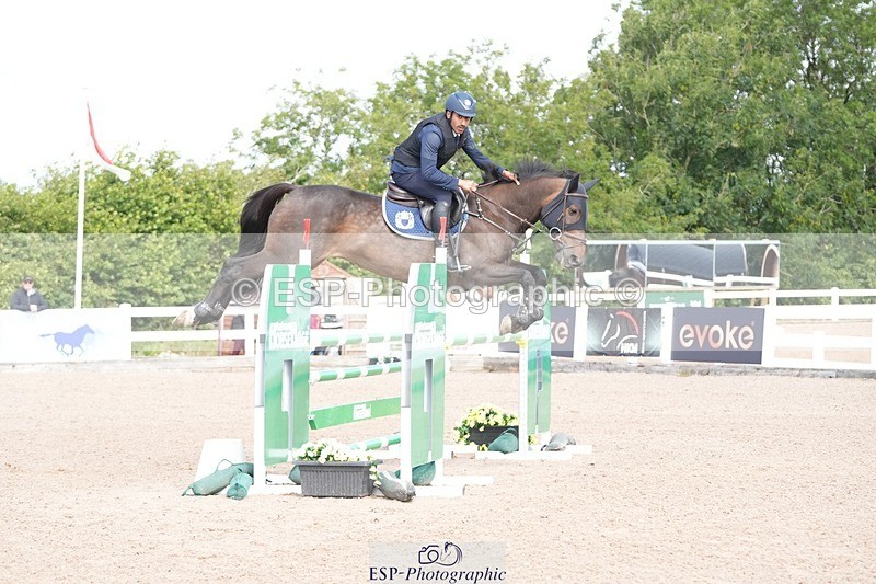 250720-102228-18761 - Cls 12, 1 Star Bronze Tour Accumulator