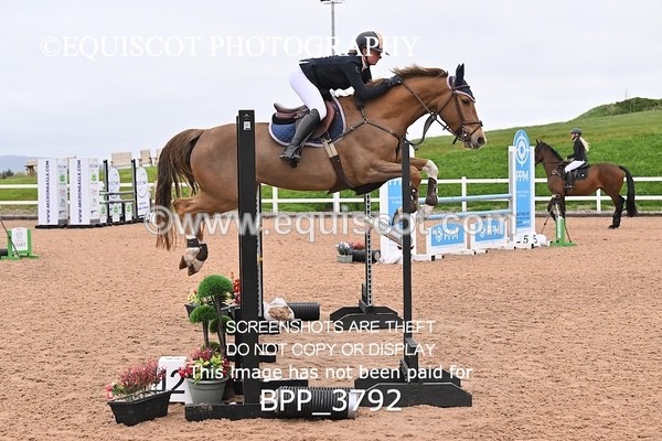 BPP_3792 - CLASS 16 SUN Senior Newcomers/1.10m Open