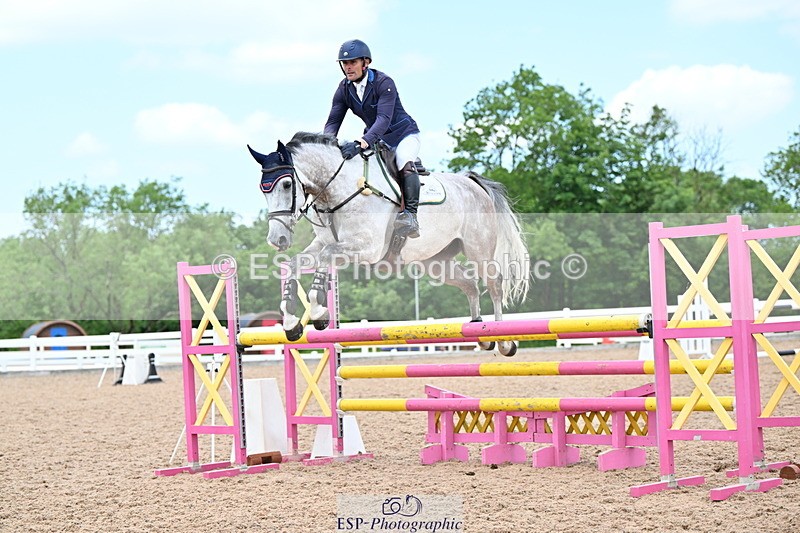 240605A-133019-00565 - Cls 3 Snr 1.05m Open