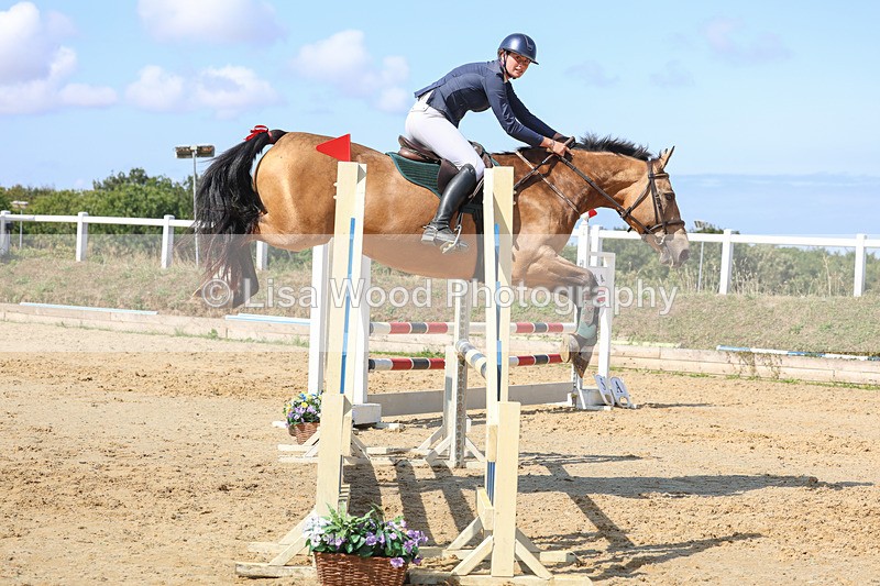 3E7A0934 - Class 4: Senior British Novice/90cm open
