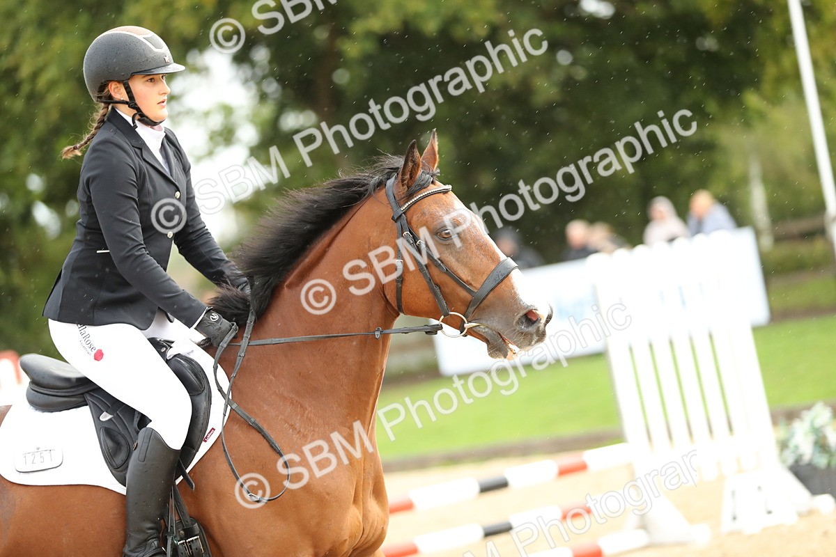SBM_00799 - J27 - Senior Horse & Pony 50cm Championships