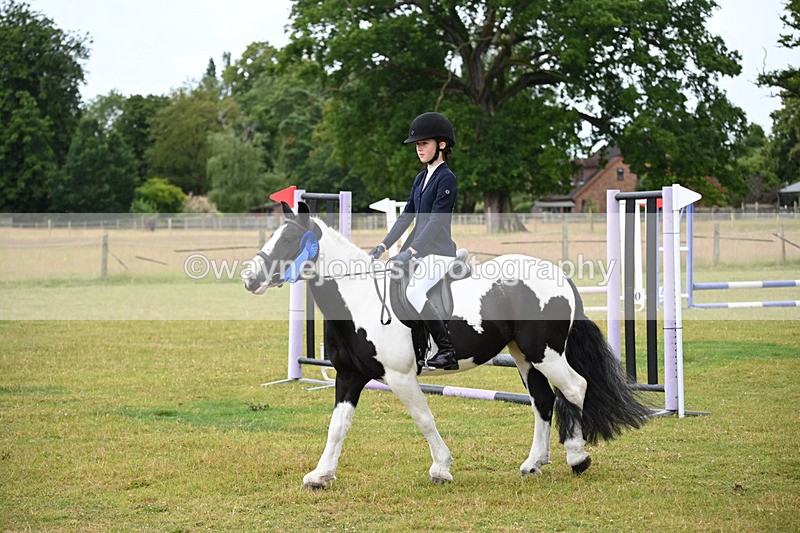 WJ6_8641 - Class 9 Tack & Turned out