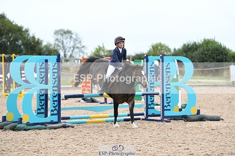 250807-131256-01017 - 80cm Round 2