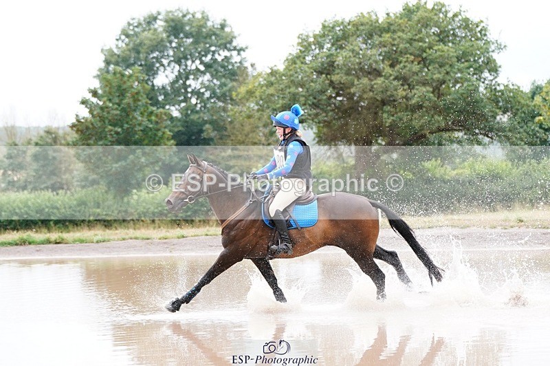 250803A-132726-13885 - M-580-Rosie.Moreton-EXPRESSO.III