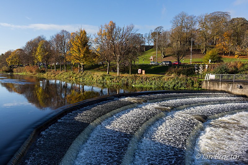 Lisburn Island Centre Weir - Autumn