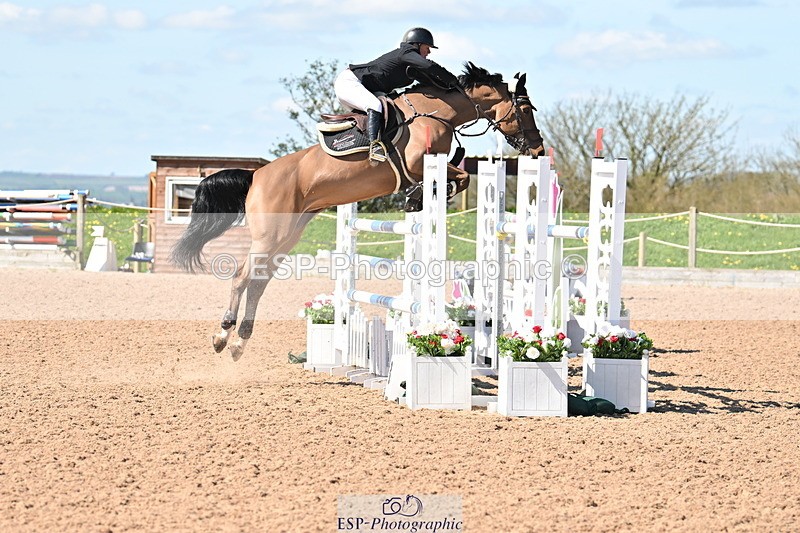 240418A-114439-02667 - Cls 5, 2 Star Medium Tour 1.35m