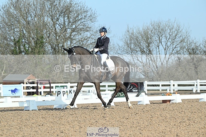 250403-081958-00313 - 018-Louise.Davison-Quamperfect