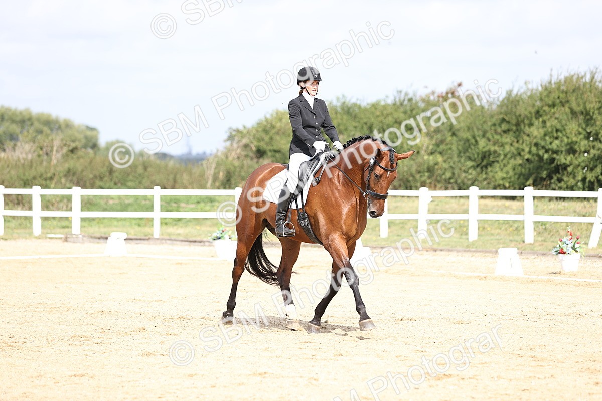 SBM_016179 - Class 14 - Novice 23 - 10.29-11.32