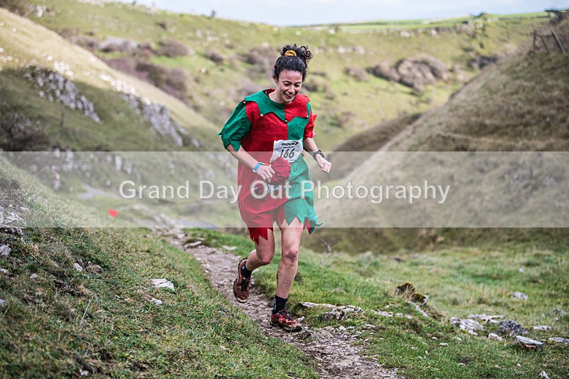 Litton-352 - Litton Christmas Cracker Fell Race (Limestone Series) Sunday 14th December 2025