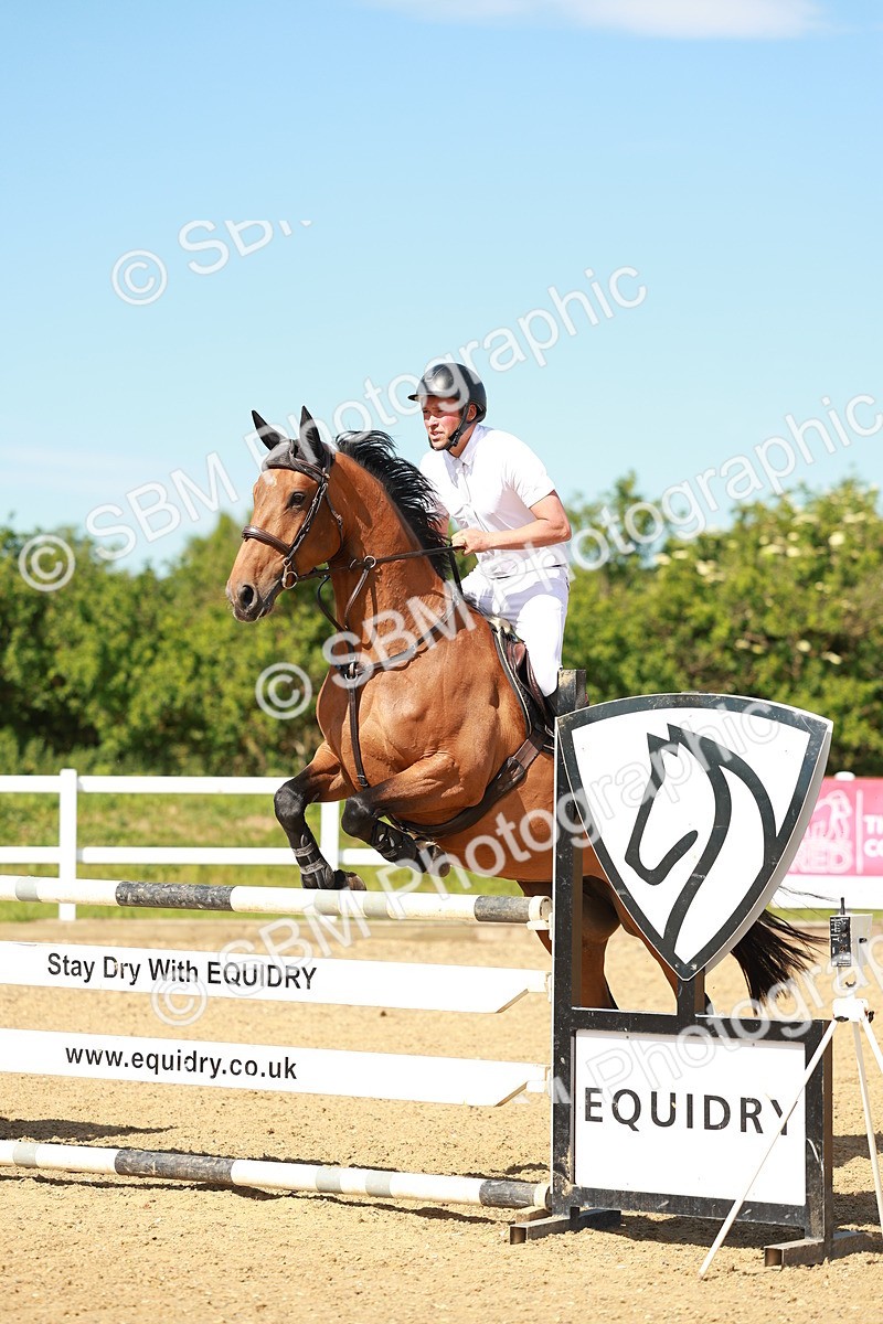 SBM_002856 - Class 4 - Senior Newcomers - 1.10m