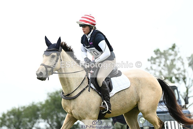 240831A-151631-04821 - 210-Zara.Head-FOURFIELDS.X.FAKTOR