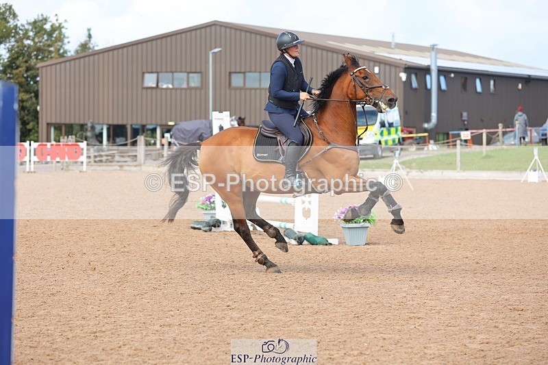 250911-140722-02315 - Cls 5 Chard Snr 90cm Speed Derby